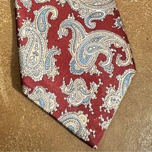 Royal Knight Vtg Classic Paisley Silk Tie - Burgundy